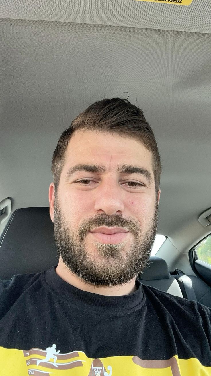 <strong>Daniel K.</strong>