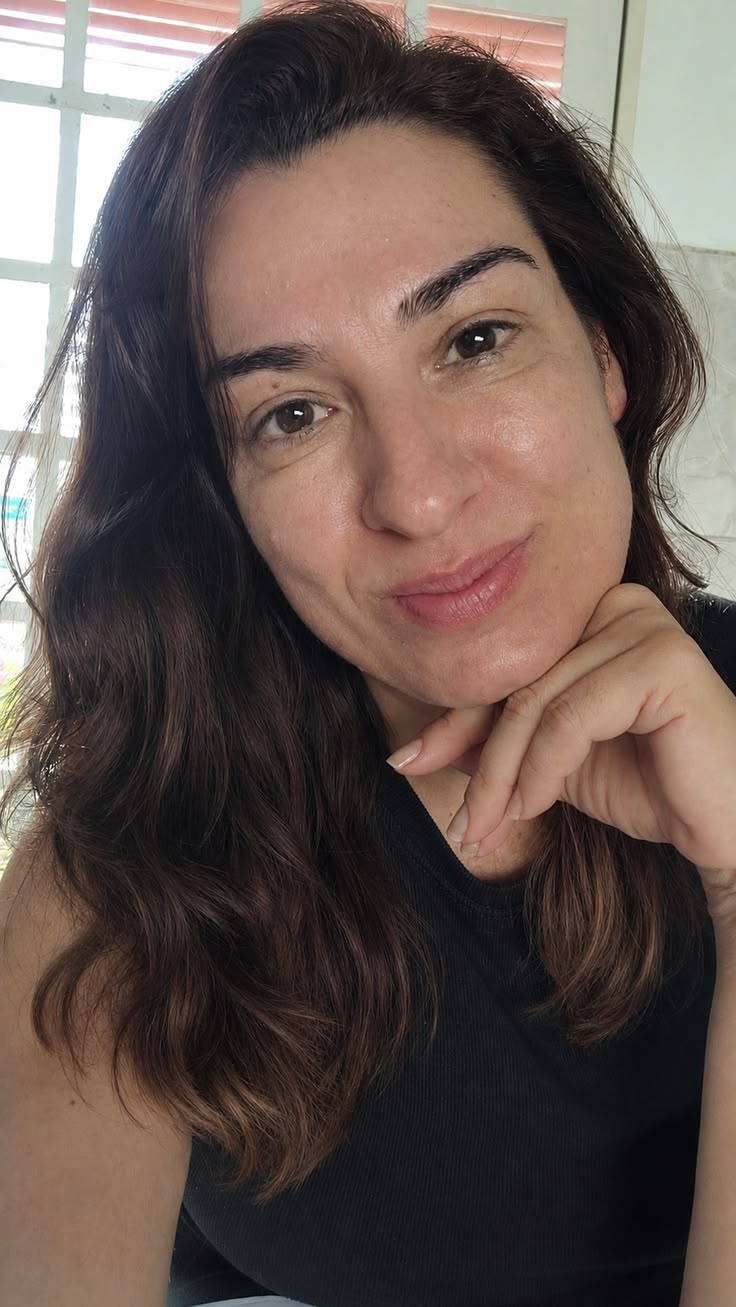 <strong>Sarah T. </strong>